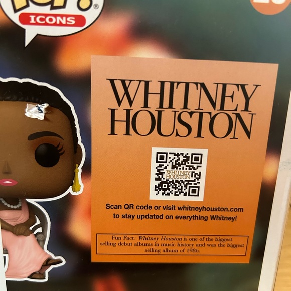 POP ICON WHITNEY HOUSTON POP FUNKO THE LEGEND - Picture 3 of 5